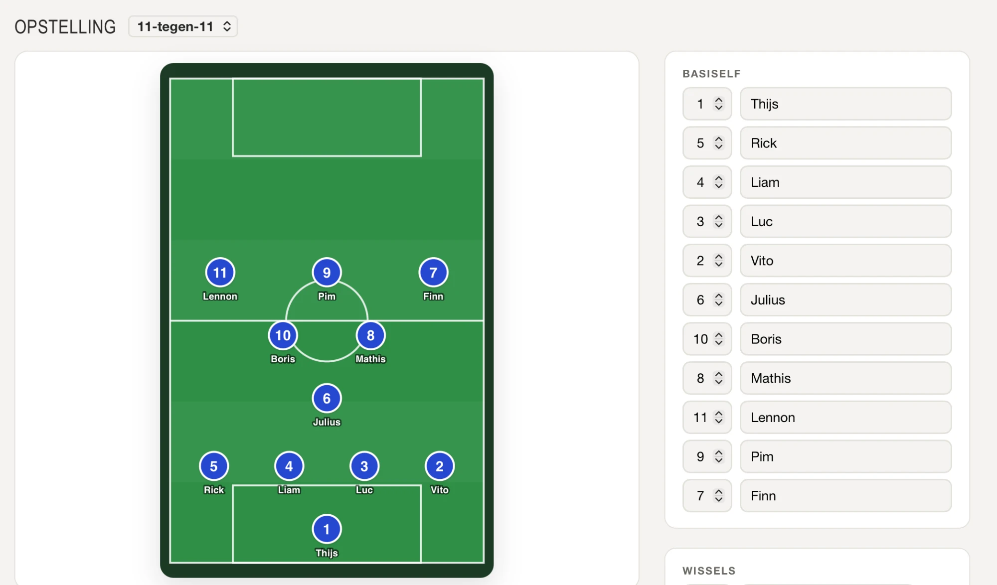 Opstelling van een team in 1-4-3-3 met namen en de wisselbank